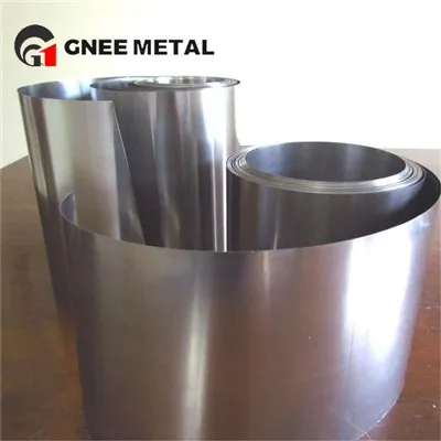 Fólia zo zliatiny nióbu a zirkónu