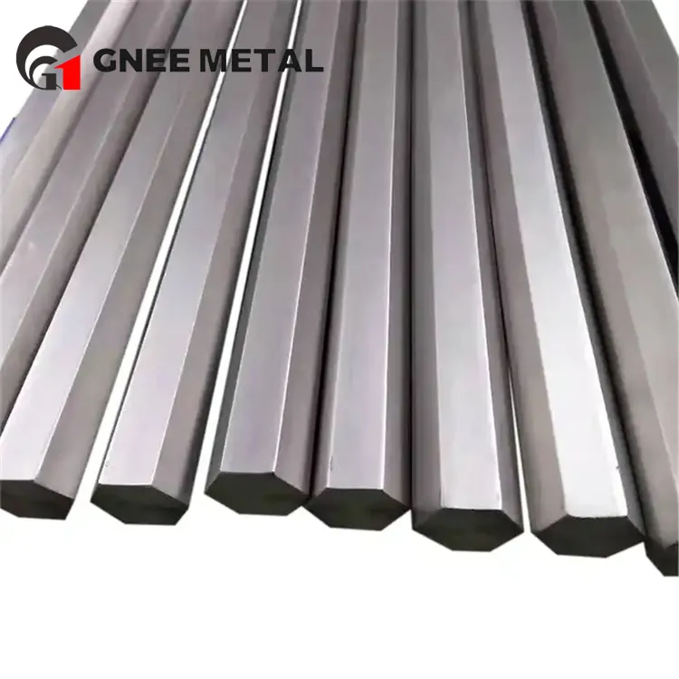 Titánová šesťhranná tyč